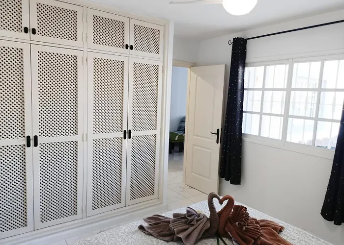 Beautiful Apartment With Pool And Wifi