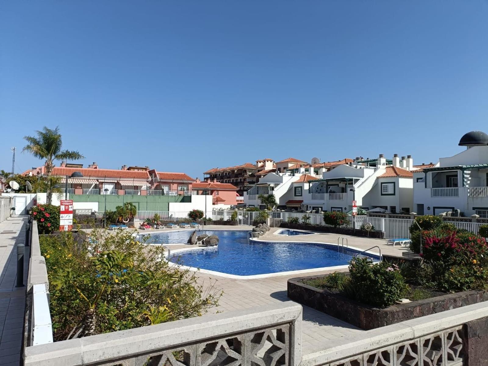 Apartment Beautiful With Pool And Wifi